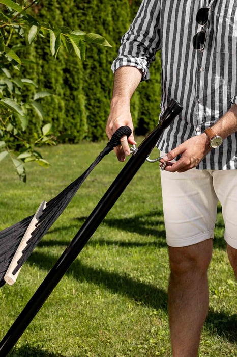 Hamak ogrodowy dwuosobowy ze stelażem Lecco grafitowy z regulowanym stelażem z funkcją składania